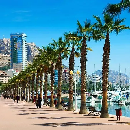 Kwatera prywatna P-3- комната в квартире для 1 человека в центре Alicante